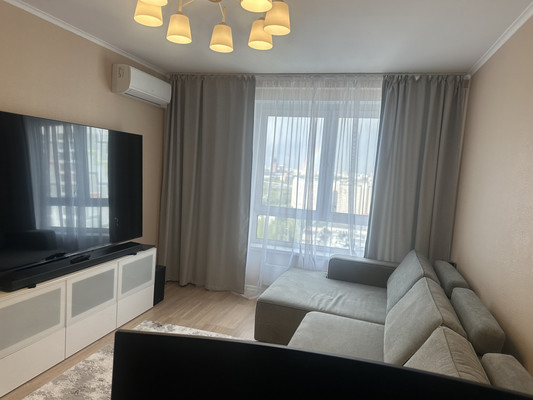 Продам трехкомнатную (3-комн.) квартиру, Римского-Корсакова ул, 11к7, Москва г