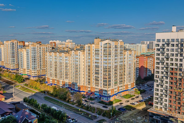 Продам трехкомнатную (3-комн.) квартиру, Бородина ул, 2, Пенза г