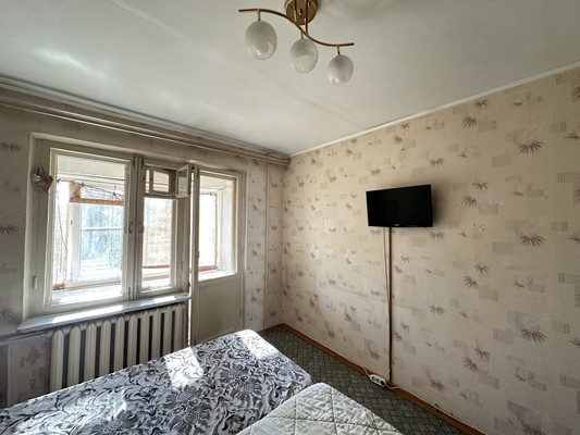 Продам трехкомнатную (3-комн.) квартиру, Марселя Салимжанова ул, 12, Казань г