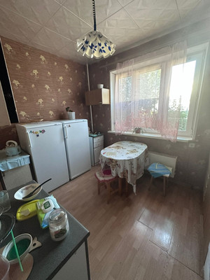 Продам комнату в 3-комн. квартире, Интернациональная ул, 8, Москва г
