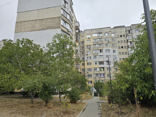 Продам однокомнатную (1-комн.) квартиру, Ковыльная ул, 46, Симферополь г