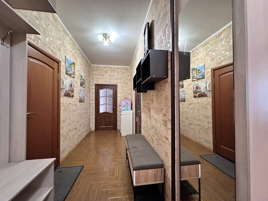 Продам двухкомнатную (2-комн.) квартиру, Ленская ул, 19к1, Санкт-Петербург г