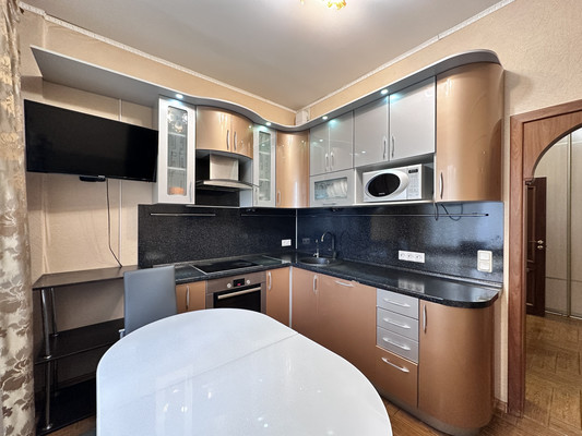 Продам двухкомнатную (2-комн.) квартиру, Ленская ул, 19к1, Санкт-Петербург г