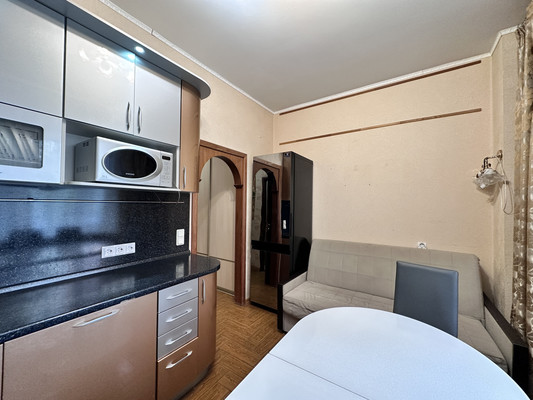 Продам двухкомнатную (2-комн.) квартиру, Ленская ул, 19к1, Санкт-Петербург г