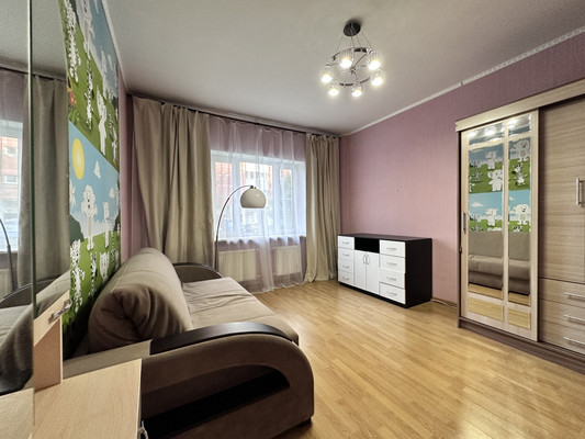 Продам двухкомнатную (2-комн.) квартиру, Ленская ул, 19к1, Санкт-Петербург г