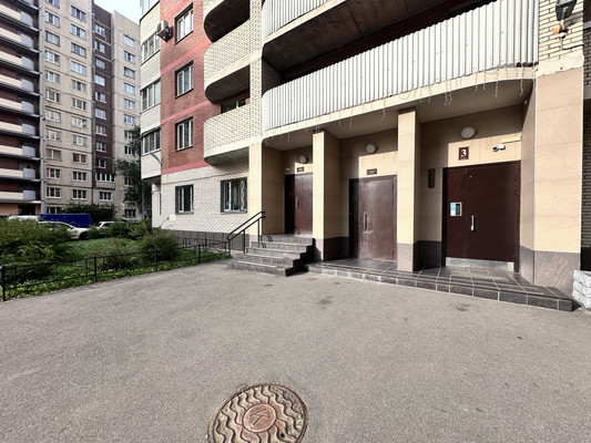 Продам двухкомнатную (2-комн.) квартиру, Ленская ул, 19к1, Санкт-Петербург г