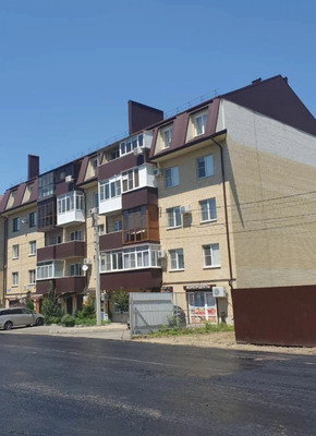 Продам однокомнатную (1-комн.) квартиру, Володарского ул, 179, Армавир г