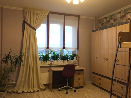 Продам двухкомнатную (2-комн.) квартиру, Жданова ул, 15, Ростов-на-Дону г