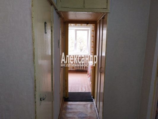 Продам однокомнатную (1-комн.) квартиру, Юбилейная ул, 5, Кирпичное п