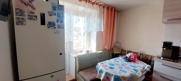 Продам двухкомнатную (2-комн.) квартиру, Новоселья ул, 4, Казань г