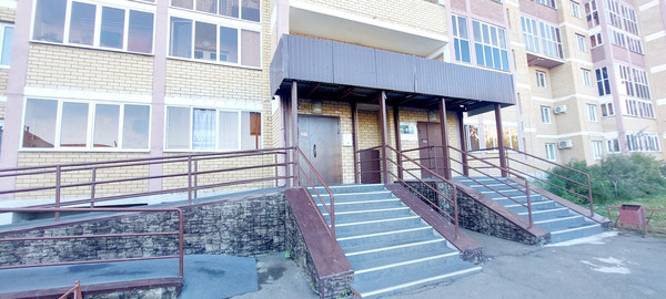 Продам двухкомнатную (2-комн.) квартиру, Новоселья ул, 4, Казань г