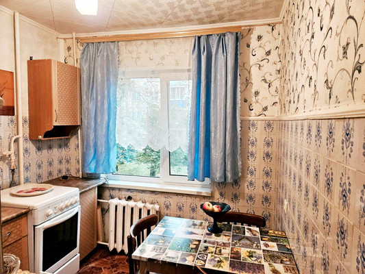Продам двухкомнатную (2-комн.) квартиру, Коммунистическая ул, 49, Пенза г