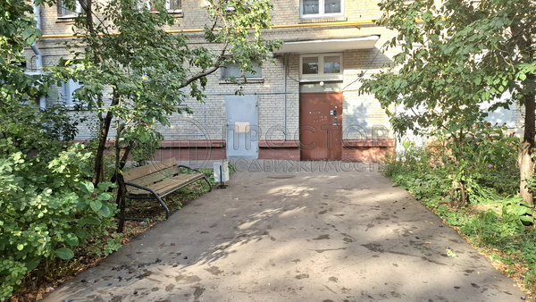 Продам однокомнатную (1-комн.) квартиру, Бориса Галушкина ул, 20, Москва г