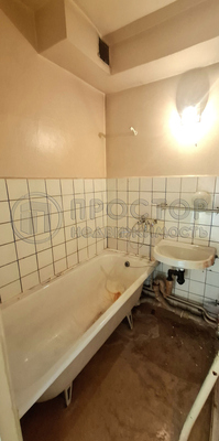 Продам однокомнатную (1-комн.) квартиру, Бориса Галушкина ул, 20, Москва г