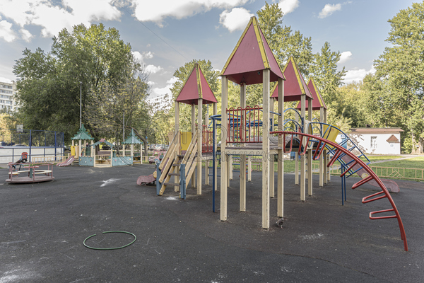 Продам однокомнатную (1-комн.) квартиру, Харьковская ул, 4к1, Москва г