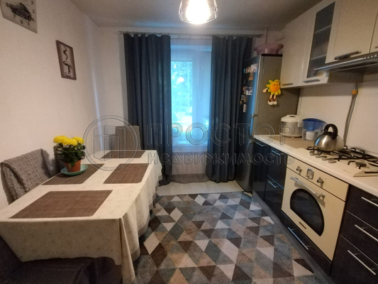 Продам двухкомнатную (2-комн.) квартиру, Вяземская ул, 5, Москва г