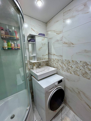 Продам трехкомнатную (3-комн.) квартиру, Седина ул, 44, Энем пгт