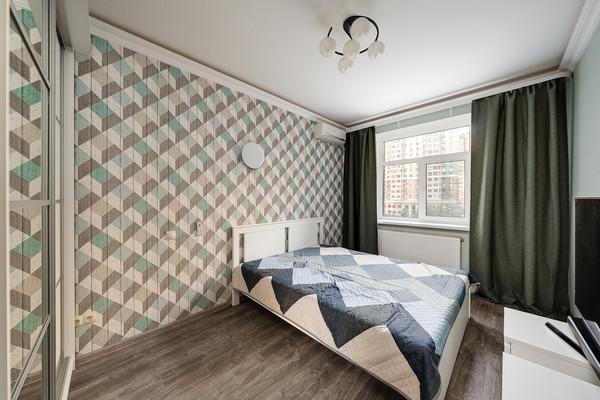Продам двухкомнатную (2-комн.) квартиру, Германа Титова ул, 5к2, Химки г