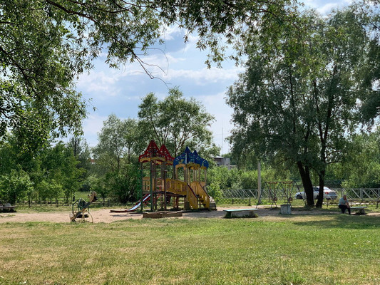 Продам двухкомнатную (2-комн.) квартиру, Гатчинская ул, 16а, Коммунар г