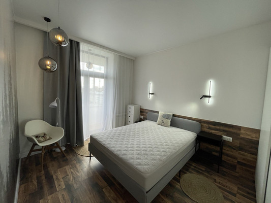 Продам трехкомнатную (3-комн.) квартиру, Варшавское ш, 75к1, Москва г