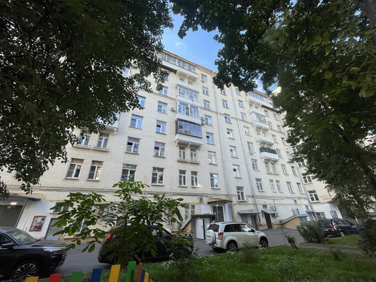 Продам трехкомнатную (3-комн.) квартиру, Варшавское ш, 75к1, Москва г