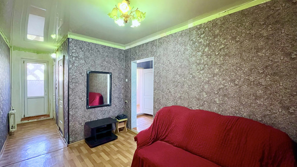 Продам двухкомнатную (2-комн.) квартиру, Жилая ул, 8к1, Астрахань г