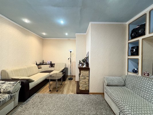 Продам двухкомнатную (2-комн.) квартиру, Станке Димитрова пр-кт, 67, Брянск г