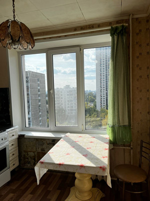 Продам двухкомнатную (2-комн.) квартиру, 11-я Парковая ул, 48к2, Москва г