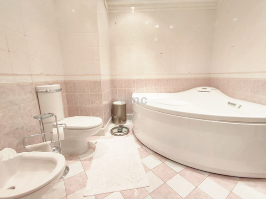 Сдам многокомнатную квартиру, Зоологическая ул, 2, Москва г