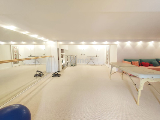 Сдам многокомнатную квартиру, Зоологическая ул, 2, Москва г