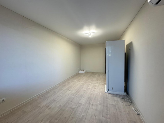 Продам двухкомнатную (2-комн.) квартиру, Авиационная ул, 34а, Астрахань г