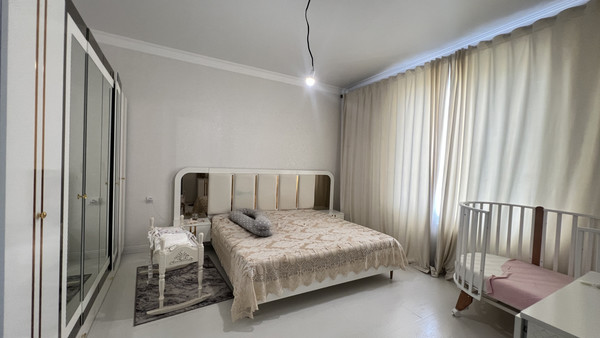 Продам двухкомнатную (2-комн.) квартиру, Мовсисяна ул, 23, Нальчик г