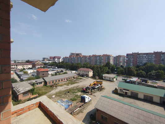 Продам однокомнатную (1-комн.) квартиру, Атажукина ул, 125, Нальчик г