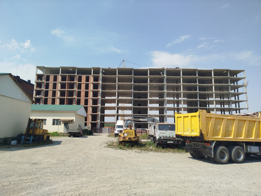 Продам однокомнатную (1-комн.) квартиру, Атажукина ул, 125, Нальчик г