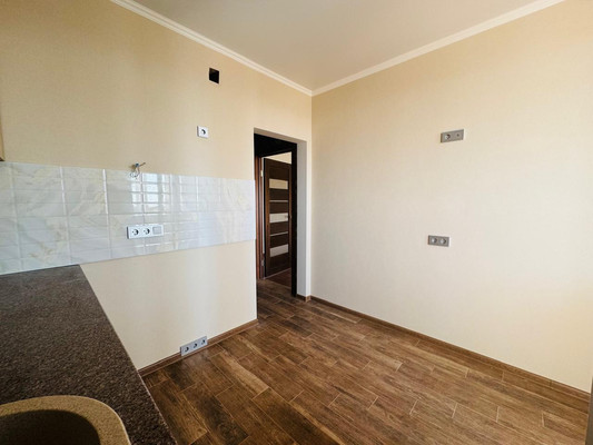 Продам однокомнатную (1-комн.) квартиру, Ленина ул, 153кб, Анапа г