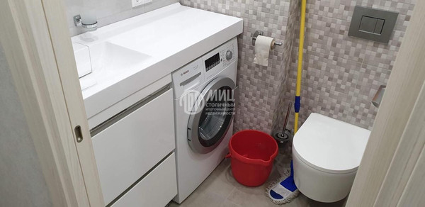 Продам однокомнатную (1-комн.) квартиру, Батайский проезд, 13, Москва г
