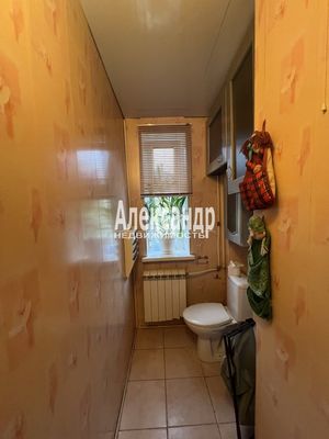 Продам трехкомнатную (3-комн.) квартиру, Кленовая ул, 10, Выборг г