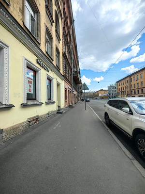 Продам комнату в 5-комн. квартире, Марата ул, 61А, Санкт-Петербург г
