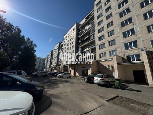 Продам однокомнатную (1-комн.) квартиру, Художников пр-кт, 15/1, Санкт-Петербург г