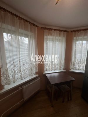 Продам двухкомнатную (2-комн.) квартиру, Оборонная ул, 2к2, Мурино п