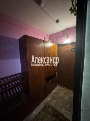 Продам двухкомнатную (2-комн.) квартиру, Оборонная ул, 2к2, Мурино п