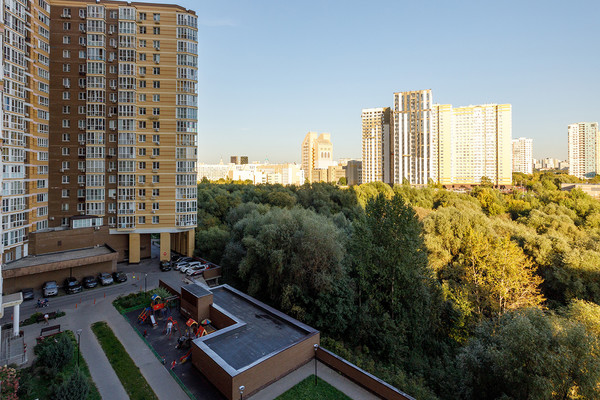 Продам однокомнатную (1-комн.) квартиру, Озёрная ул, 9, Москва г