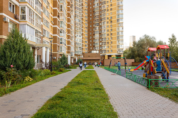 Продам однокомнатную (1-комн.) квартиру, Озёрная ул, 9, Москва г