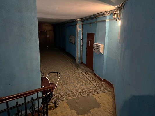 Продам комнату в 19-комн. квартире, Смоленская ул, 31/20А, Санкт-Петербург г
