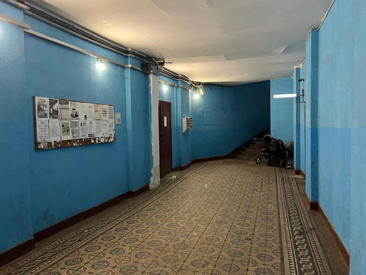 Продам комнату в 19-комн. квартире, Смоленская ул, 31/20А, Санкт-Петербург г