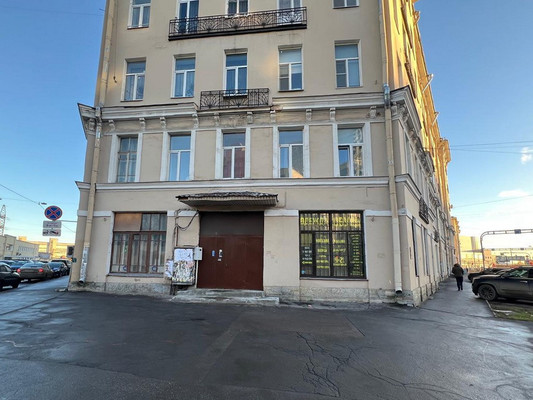 Продам комнату в 19-комн. квартире, Смоленская ул, 31/20А, Санкт-Петербург г