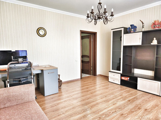 Продам двухкомнатную (2-комн.) квартиру, Восточно-Кругликовская ул, 30, Краснодар г