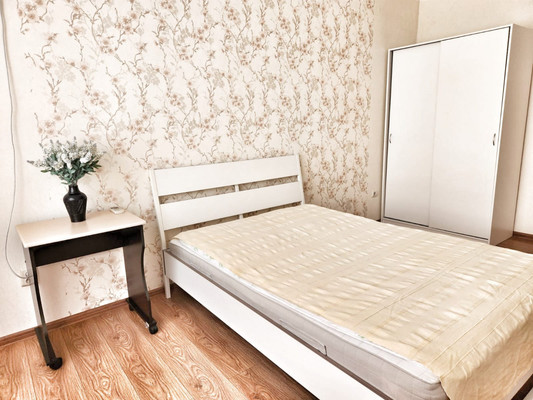 Продам двухкомнатную (2-комн.) квартиру, Восточно-Кругликовская ул, 30, Краснодар г