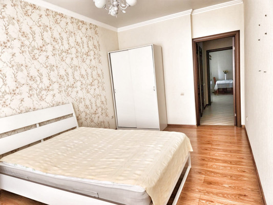 Продам двухкомнатную (2-комн.) квартиру, Восточно-Кругликовская ул, 30, Краснодар г