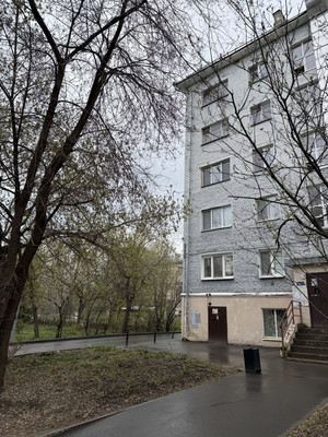 Продам двухкомнатную (2-комн.) квартиру, Восстания ул, 52, Казань г